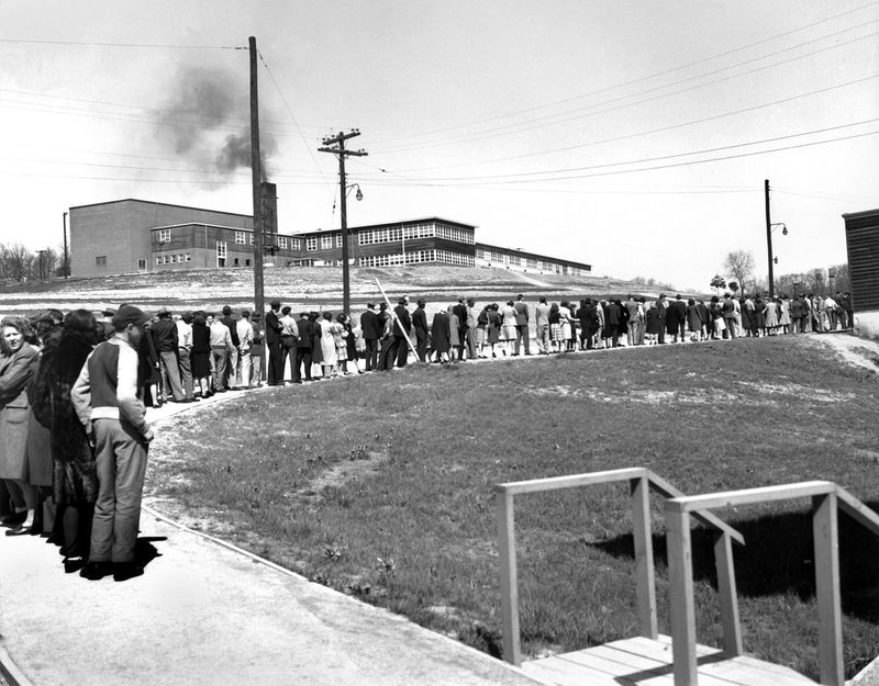 Illustration for article titled Extraordinary Photos of Everyday Life in Oak Ridge, the Secret City